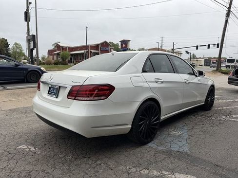 Used 2016 Mercedes-Benz E 350 4MATIC Sedan image 5