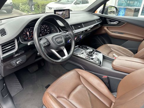 Used 2017 Audi Q7 3.0T Premium Plus AWD/4WD image 15