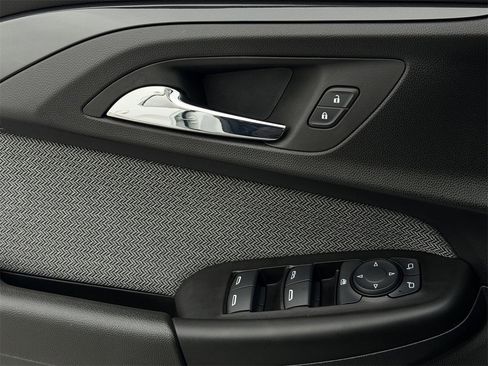 Used 2023 Chevrolet TrailBlazer LS image 22