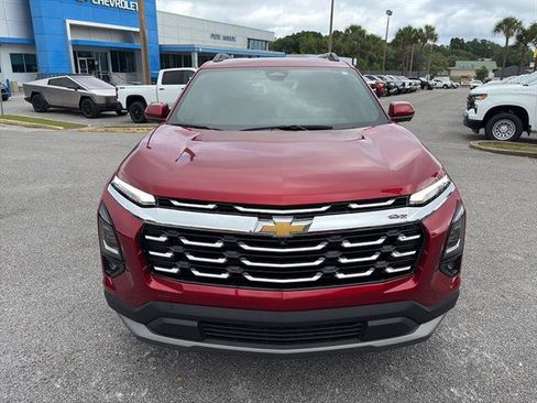 Used 2025 Chevrolet Equinox LT w/ Convenience Package II FWD image 8