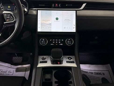 New 2026 Jaguar F-PACE R-Dynamic S image 23