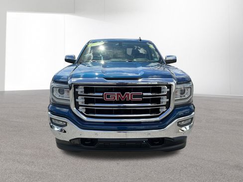 Used 2017 GMC Sierra 1500 SLT w/ SLT Premium Package AWD/4WD image 8