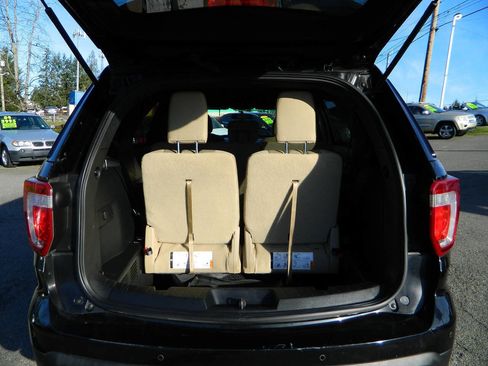 Used 2017 Ford Explorer 4WD image 10