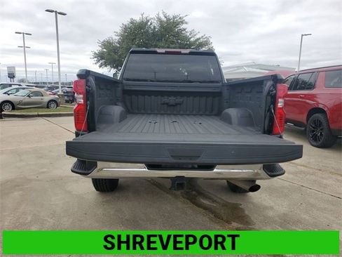Used 2024 Chevrolet Silverado 2500 LT image 26