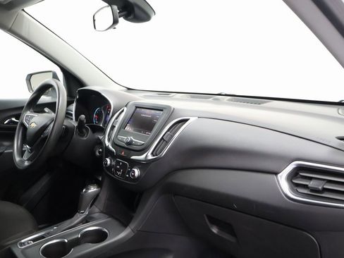 Used 2020 Chevrolet Equinox LT image 23