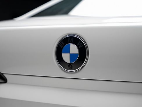 Used 2026 BMW 740i RWD image 29