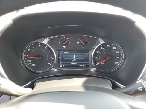 Used 2024 Chevrolet Equinox LS w/ LS Convenience Package FWD image 24