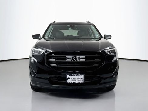 Used 2020 GMC Terrain SLE w/ Driver Convenience Package AWD/4WD image 2