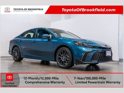 Used 2026 Toyota Camry SE w/ Convenience Package FWD image 1
