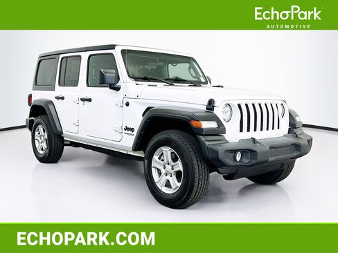 Used 2022 Jeep Wrangler Unlimited Sport AWD/4WD image 1