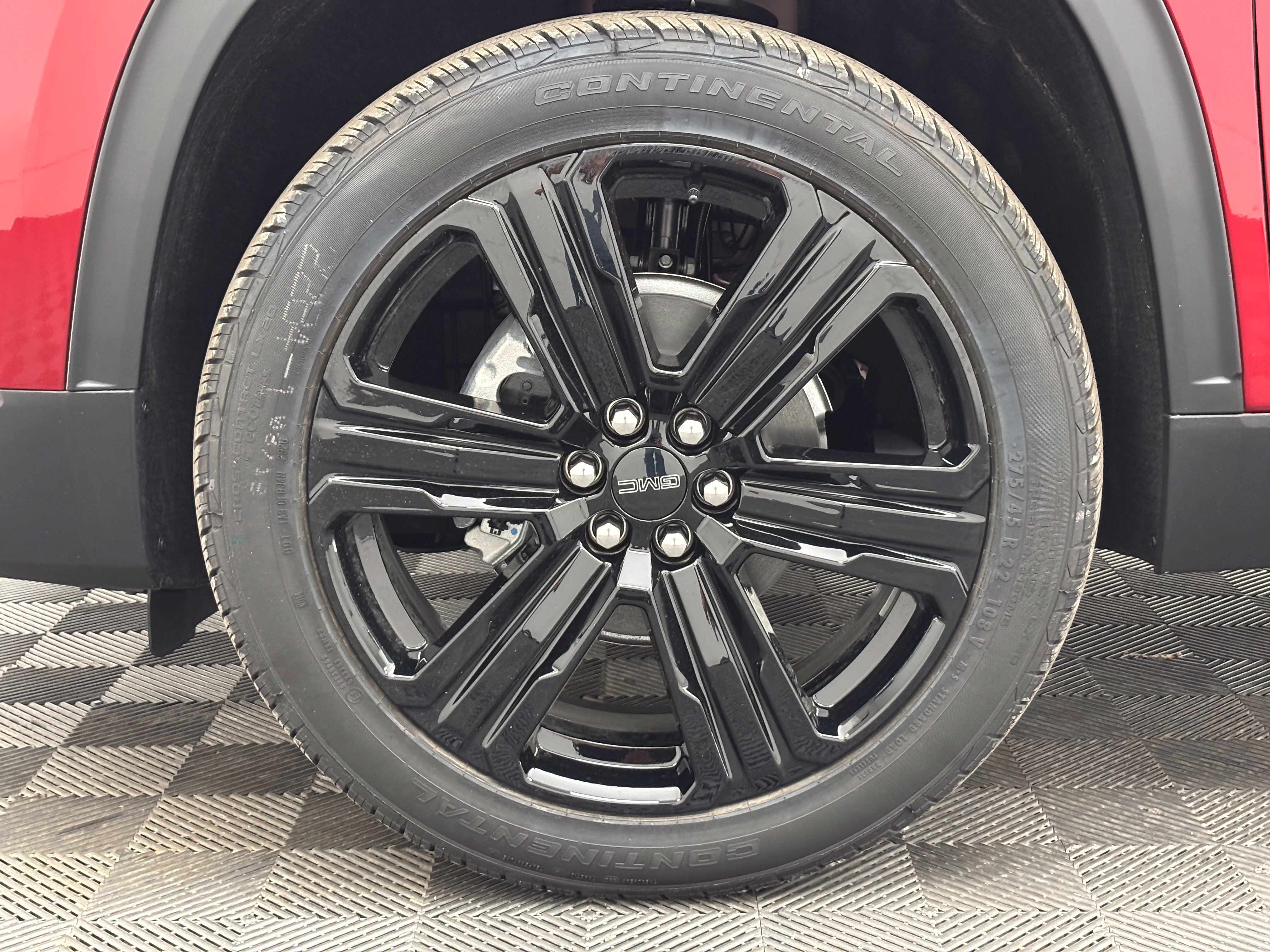 New 2027 GMC Acadia Elevation w/ Black Edition AWD/4WD image 17