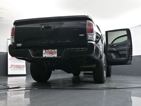 Used 2021 Toyota Tacoma TRD Off-Road image 49