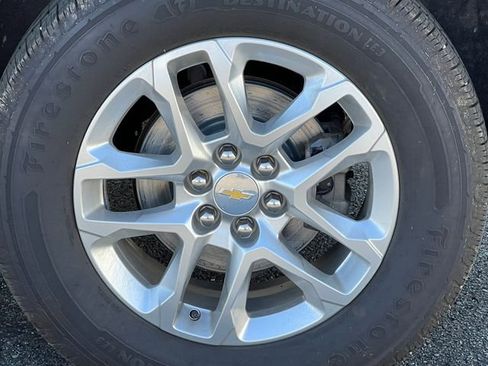 Used 2019 Chevrolet Traverse LT AWD/4WD image 12