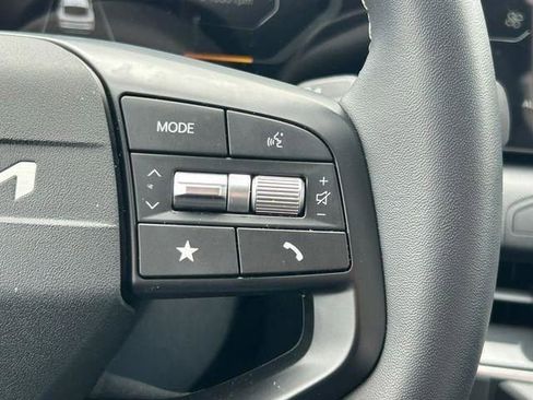 Used 2025 Kia K4 EX image 34