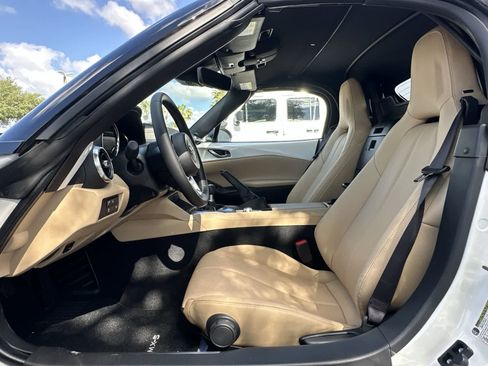 New 2026 MAZDA MX-5 Miata Grand Touring RWD image 2
