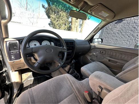 Used 2003 Toyota Tacoma 4x4 Xtracab V6 image 14
