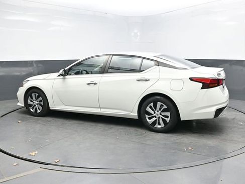 Used 2021 Nissan Altima 2.5 S image 4