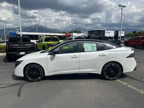 New 2026 Nissan Sentra SR w/ SR All Weather Package FWD image 7