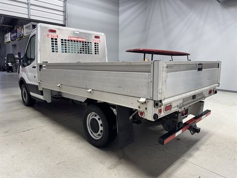 Used 2019 Ford Transit 250 138 RWD image 5