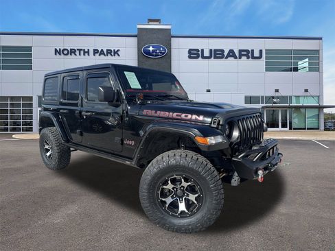 Used 2022 Jeep Wrangler Unlimited Rubicon w/ Cold Weather Group AWD/4WD image 1