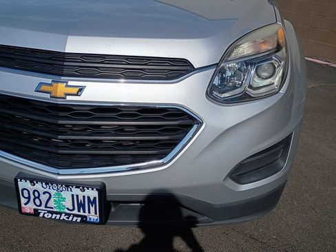 Used 2016 Chevrolet Equinox LS AWD/4WD image 10