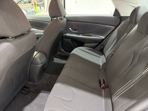 Used 2023 Hyundai Elantra SEL image 24