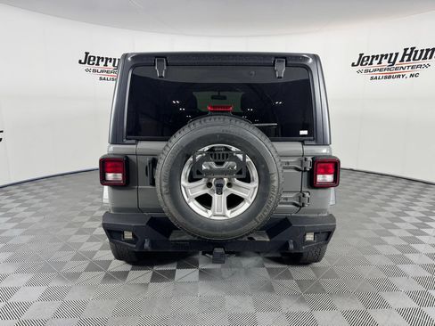 Used 2021 Jeep Wrangler Unlimited Sport AWD/4WD image 8