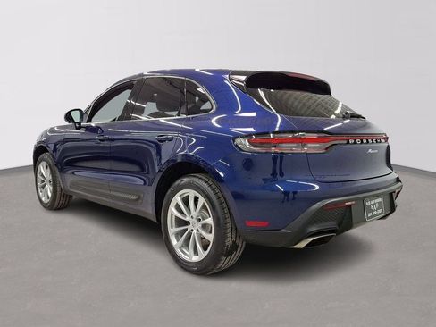 Used 2023 Porsche Macan AWD/4WD image 4