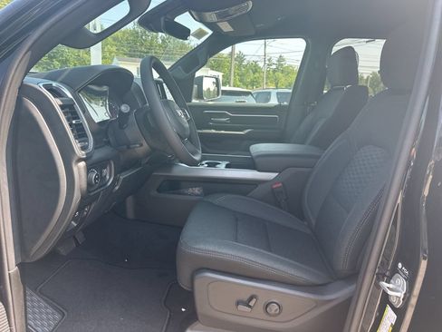 New 2026 RAM 1500 Big Horn AWD/4WD image 11