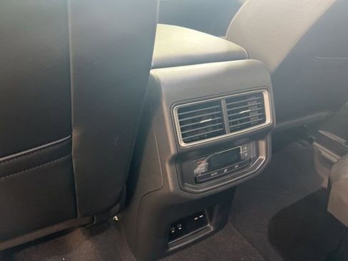 New 2026 Volkswagen Atlas SE AWD/4WD image 15