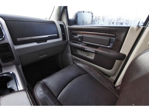 Used 2017 RAM 1500 Laramie Longhorn image 13