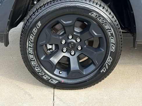 New 2026 RAM 1500 Big Horn AWD/4WD image 9