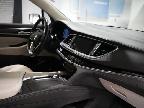 Used 2023 Buick Enclave Avenir w/ Trailering Package, 5000 lbs. image 27