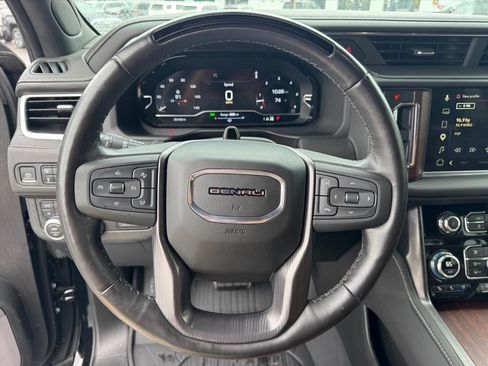 Used 2023 GMC Yukon XL Denali Ultimate w/ LPO, Floor Liner Package AWD/4WD image 26