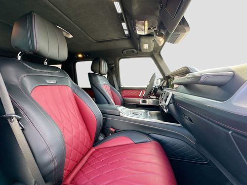 Used 2025 Mercedes-Benz G 63 AMG 4MATIC image 30