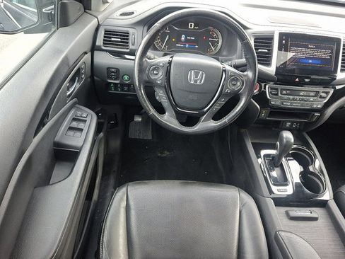 Used 2019 Honda Ridgeline RTL-E image 11
