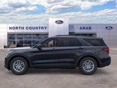 New 2026 Ford Explorer Active RWD image 3