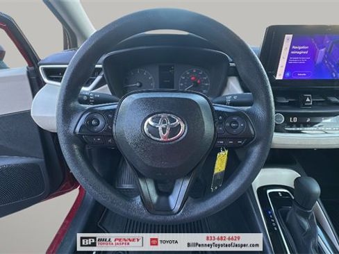 Used 2023 Toyota Corolla LE image 16