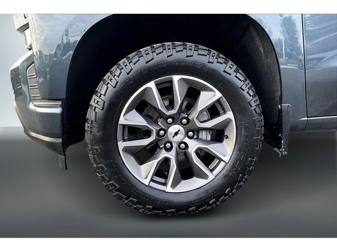 Used 2019 Chevrolet Silverado 1500 RST image 30