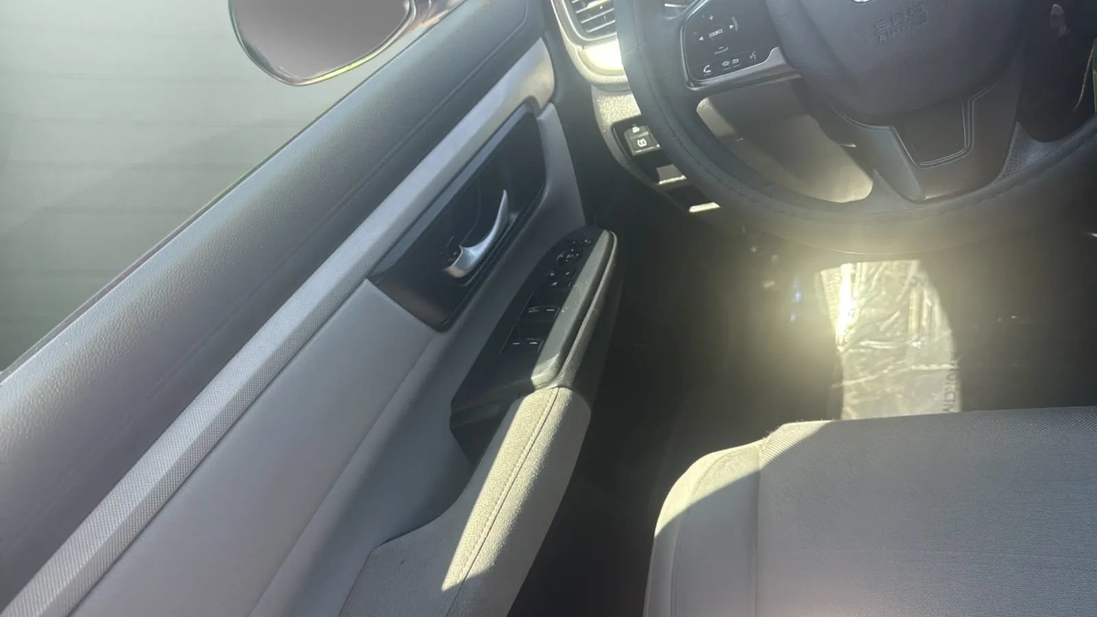 Used 2018 Honda CR-V LX image 14