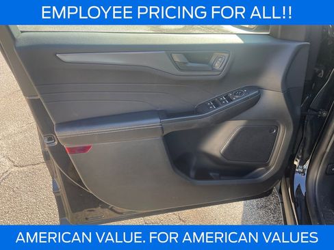 New 2026 Ford Escape Active w/ Cold Weather Package AWD/4WD image 13