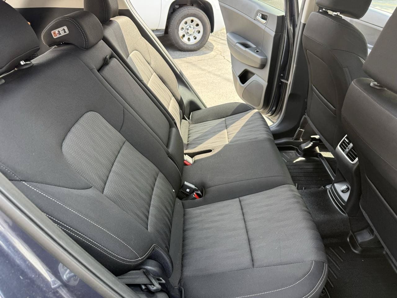 Used 2019 Kia Sportage LX FWD image 25