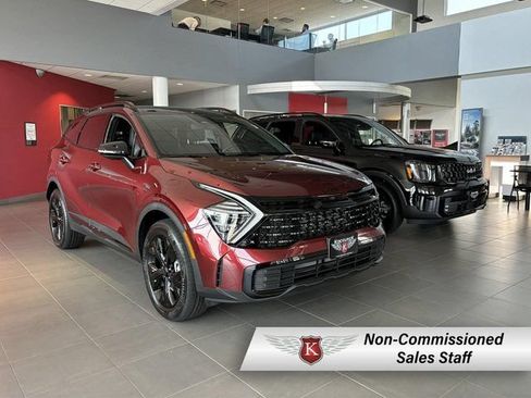 Used 2025 Toyota RAV4 XLE Premium w/ Weather Package AWD/4WD image 34