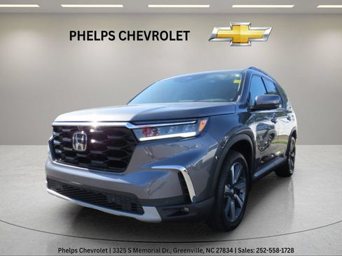 Used 2025 Honda Pilot Elite image 5