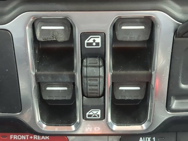 Used 2023 Jeep Wrangler Unlimited Rubicon 4xe w/ Steel Bumper Group AWD/4WD image 29