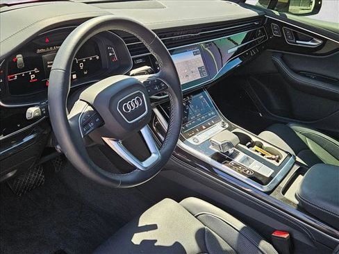 Used 2025 Audi Q7 3.0T Prestige w/ Prestige Package image 10