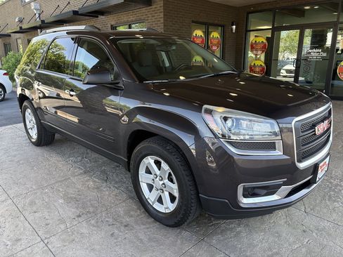 Used 2016 GMC Acadia SLE AWD/4WD image 4