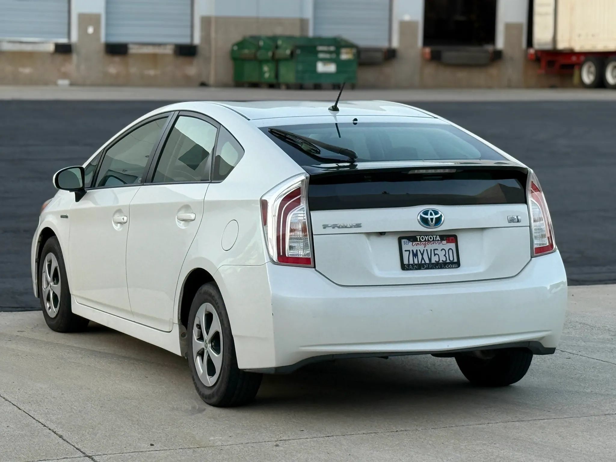 Used 2015 Toyota Prius Two FWD image 4