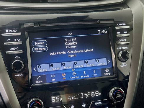 Used 2024 Nissan Murano SV w/ SV Midnight Edition Package FWD image 19