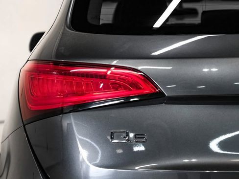 Used 2017 Audi Q5 2.0T Premium Plus w/ Technology Package image 60